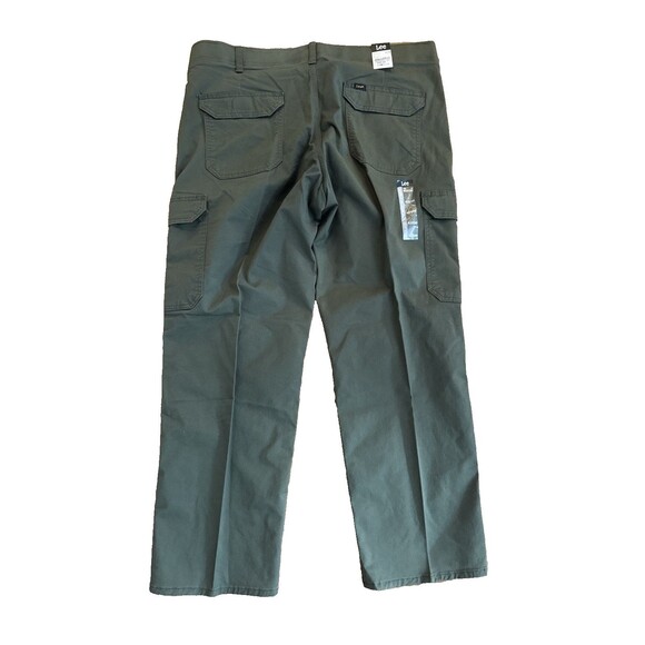 Lee Mens Extreme Cargo Comfort Straight Fit  Size 42x30 Frontier Olive Green NEW - Picture 2 of 8